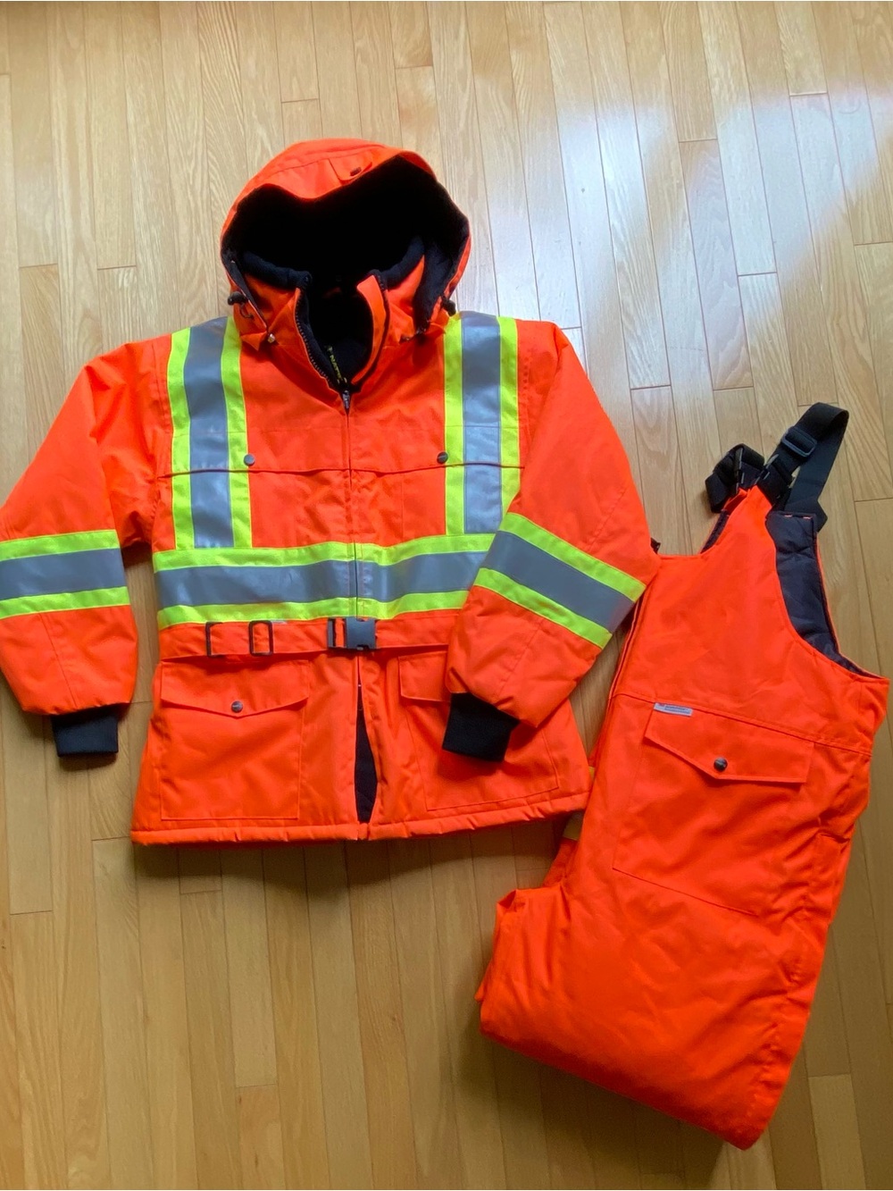 Sz S NWT Nat’s Hi-Visibility Winter Waterproof Insulated Workwear